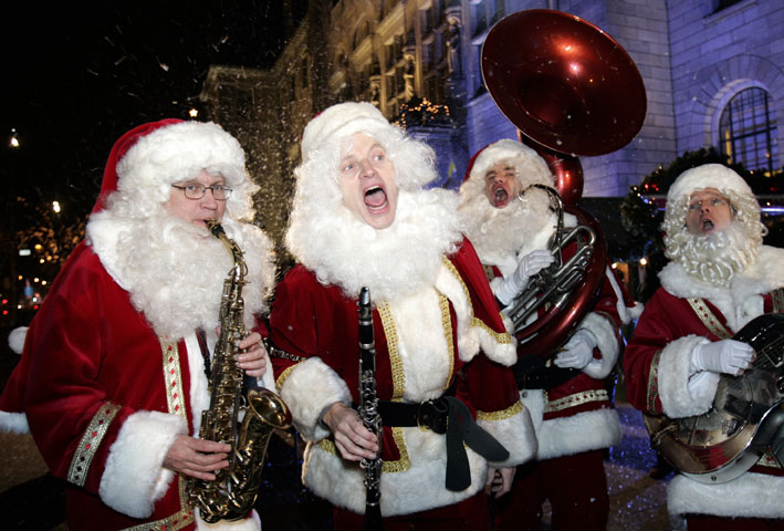 Olanda, i Babbo Natale